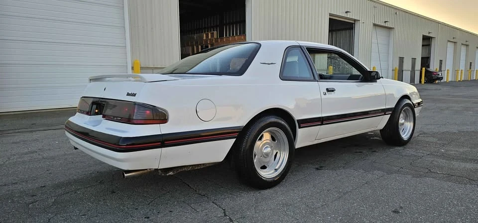 1988 Ford Thunderbird 9th Gen - Image 8 of 18