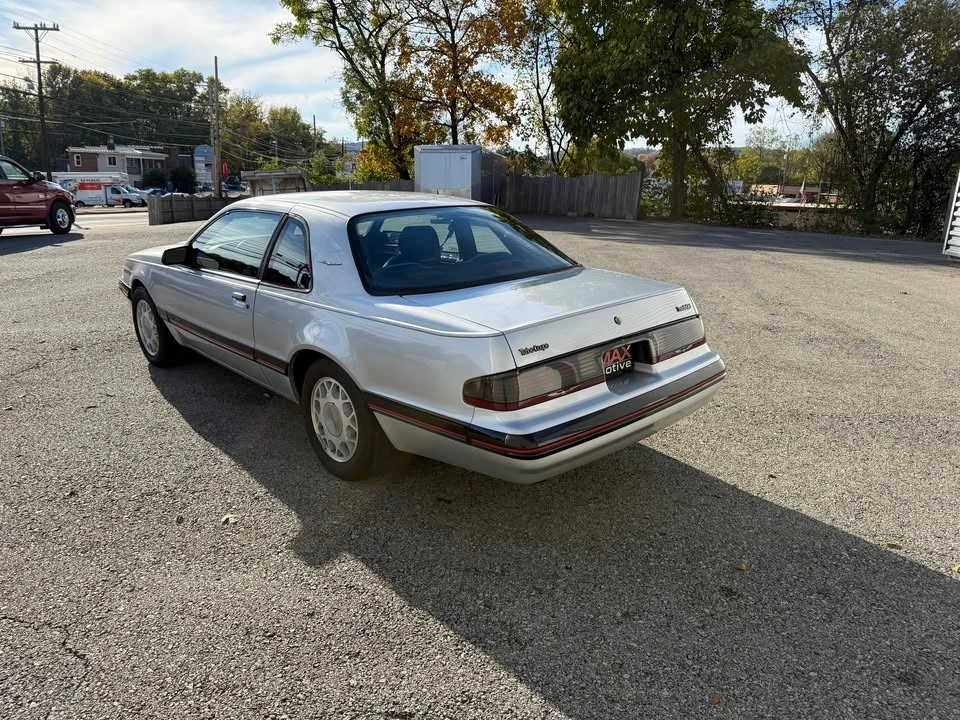 1988 Ford Thunderbird 10th Gen - Image 2 of 5