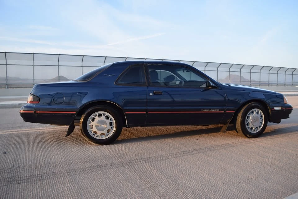 1988 Ford Thunderbird 9th Gen - Image 8 of 19