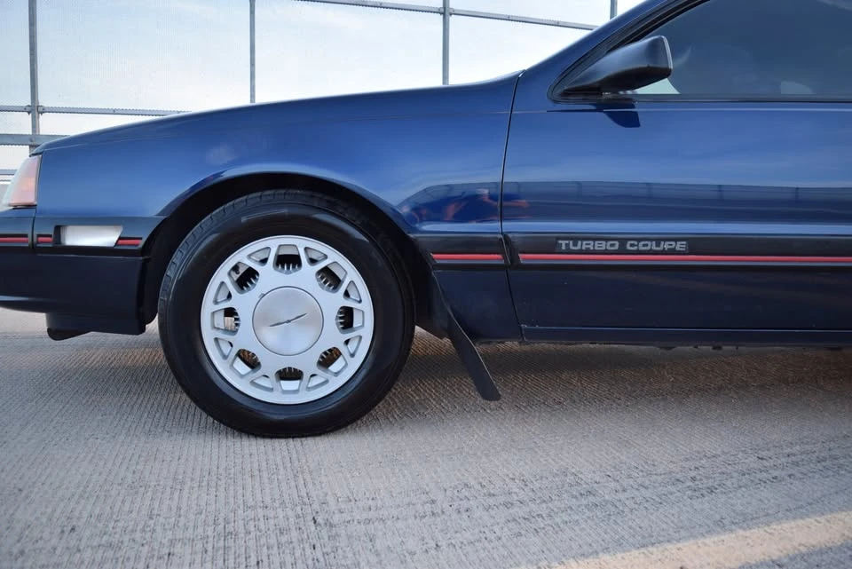 1988 Ford Thunderbird 9th Gen - Image 3 of 19