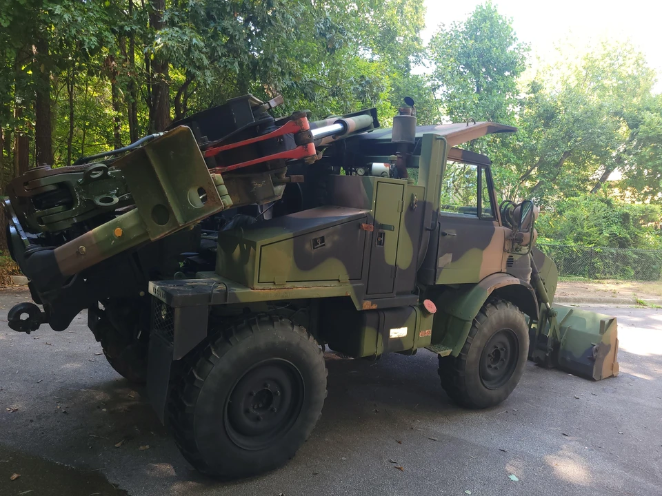 1988 Mercedes-Benz Unimog - Image 10 of 31