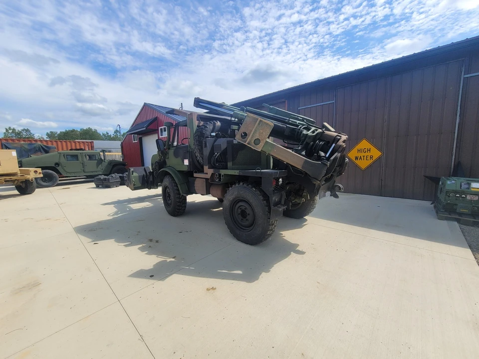 1988 Mercedes-Benz Unimog - Image 9 of 31