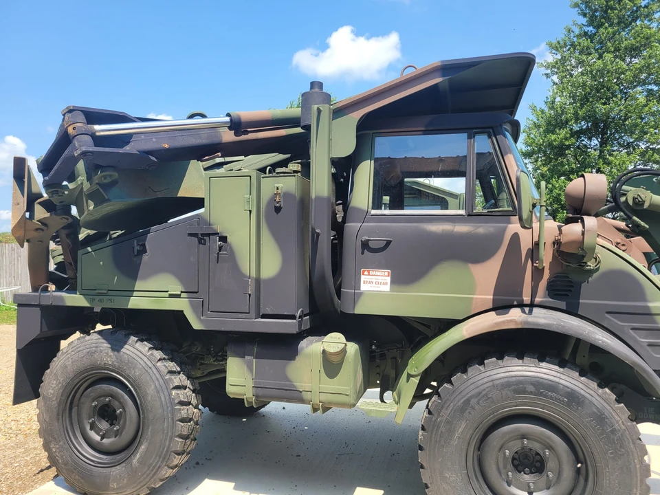 1988 Mercedes-Benz Unimog - Image 17 of 31