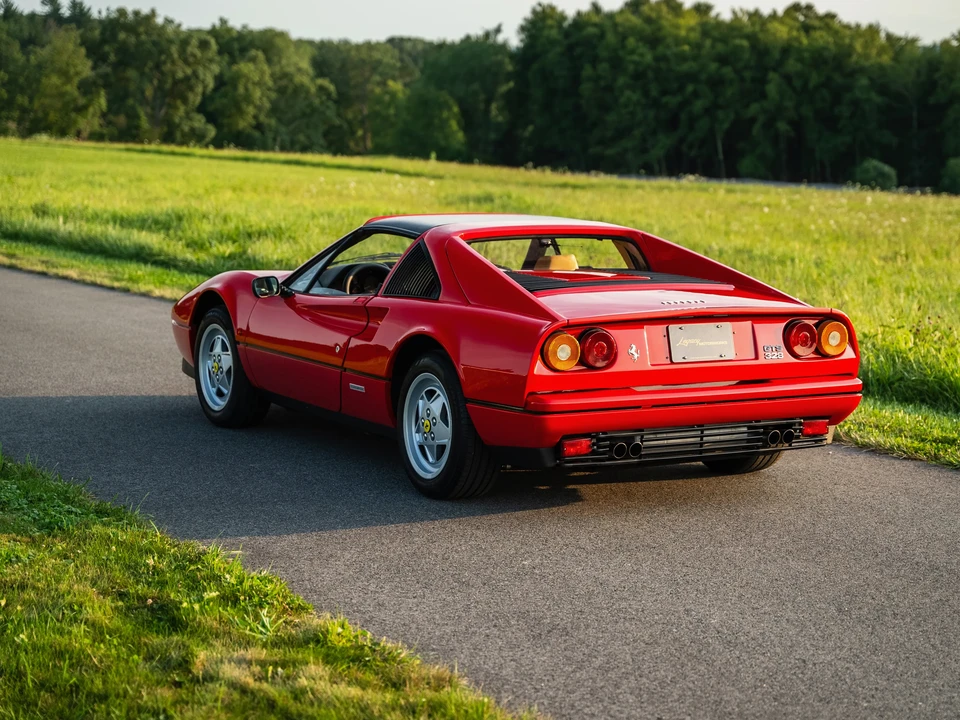 1988 Ferrari 328 GTS - Image 15 of 31