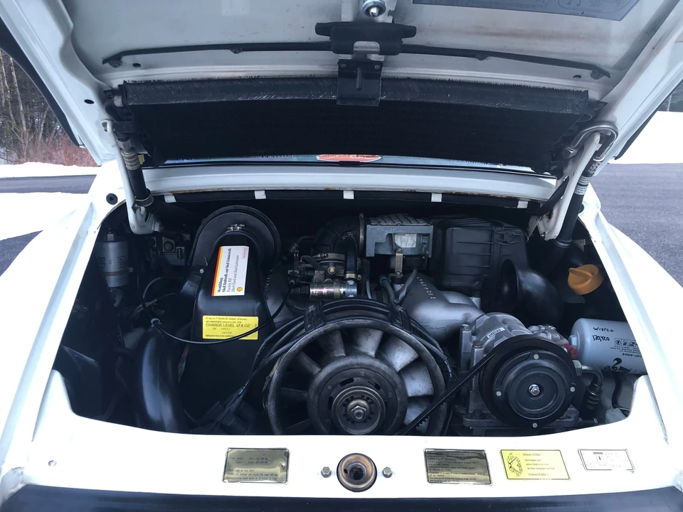 1988 Porsche 911 Carrera 3.2 - Image 5 of 22