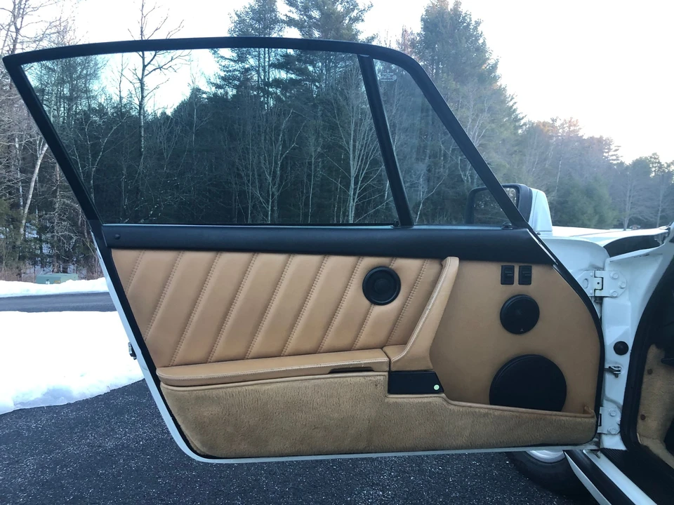 1988 Porsche 911 Carrera 3.2 - Image 7 of 22