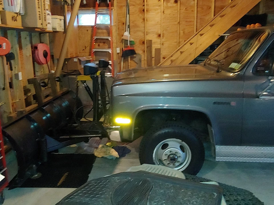 1988 GMC C/K 3rd Gen - Image 5 of 21