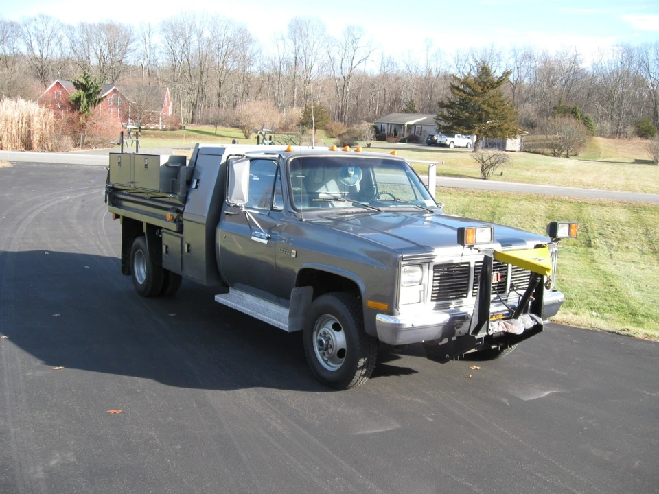 1988 GMC C/K 3rd Gen - Image 9 of 21