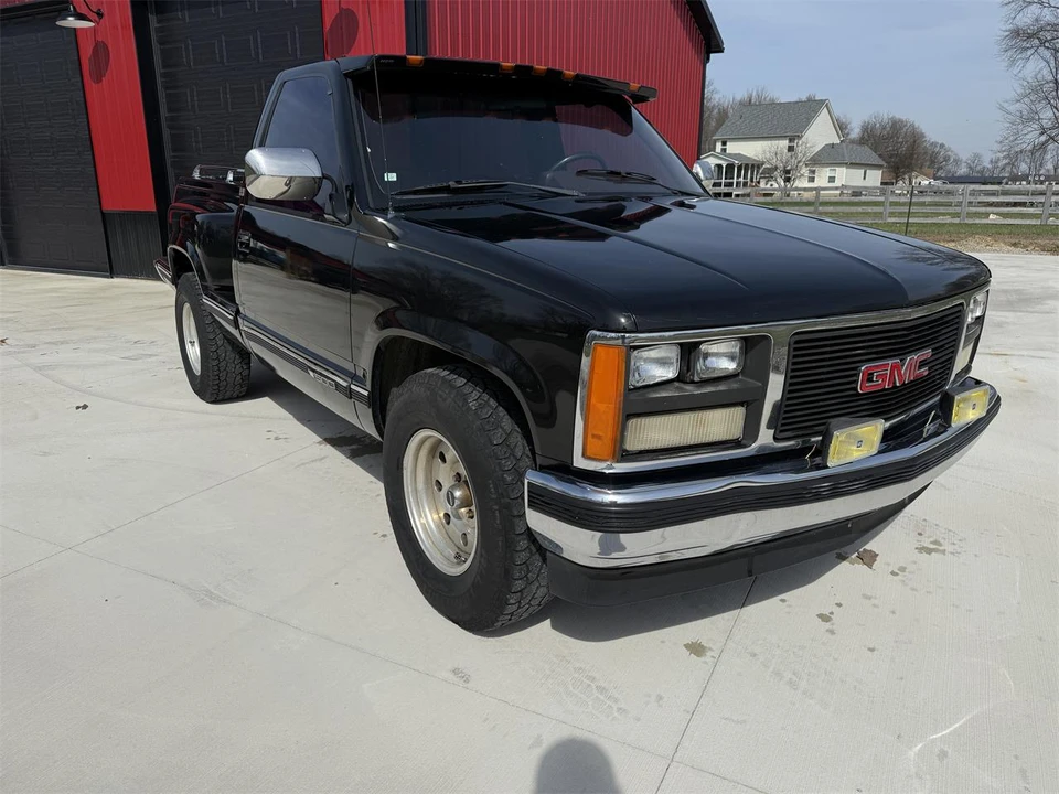 1988 GMC C/K 3rd Gen - Image 7 of 16