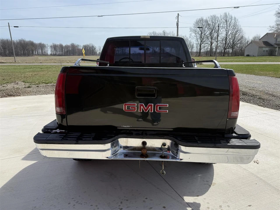 1988 GMC C/K 3rd Gen - Image 5 of 16