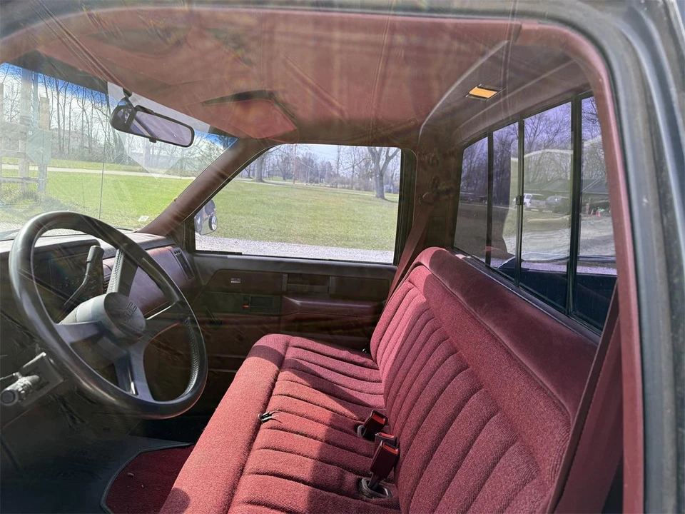 1988 GMC C/K 3rd Gen - Image 10 of 16