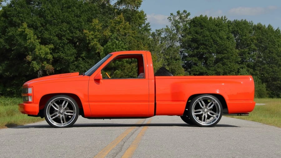1988 GMC Sierra 1st Gen - Image 2 of 24