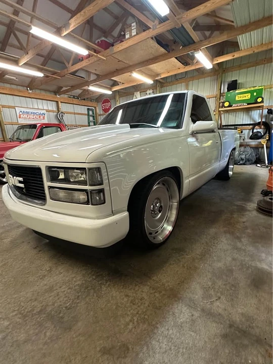 1988 GMC C/K 3rd Gen - Image 3 of 10