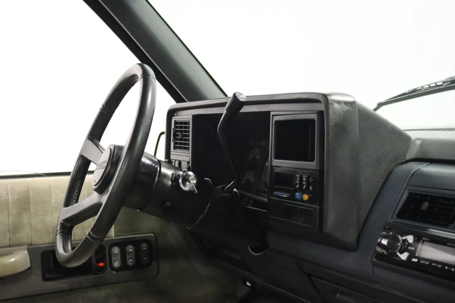 1988 GMC Sierra 1st Gen - Image 20 of 31