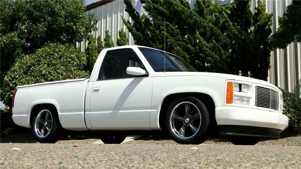 1988 GMC Sierra 1st Gen - Image 2 of 5