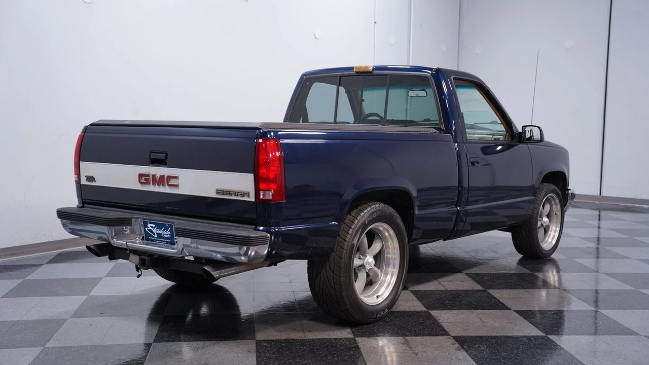 1988 GMC C/K 3rd Gen - Image 10 of 12
