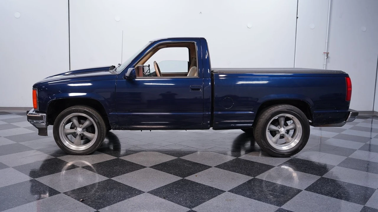 1988 GMC C/K 3rd Gen - Image 2 of 12