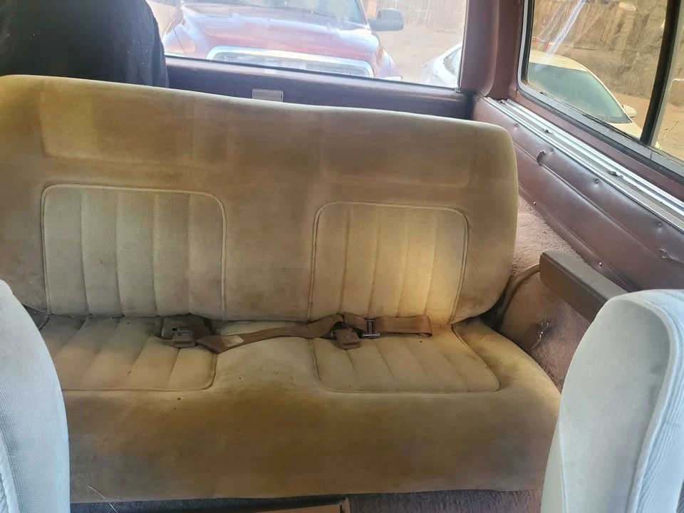 1988 GMC Jimmy 2nd Gen - Image 2 of 11