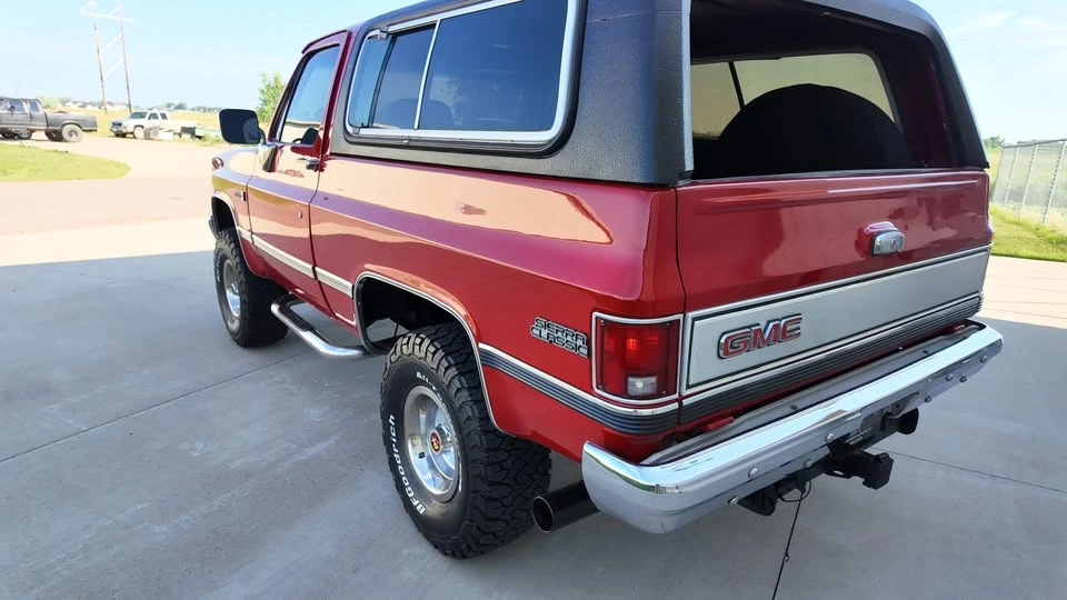1988 GMC Jimmy 2nd Gen - Image 16 of 20
