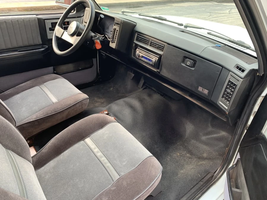 1988 GMC Jimmy 2nd Gen - Image 5 of 7