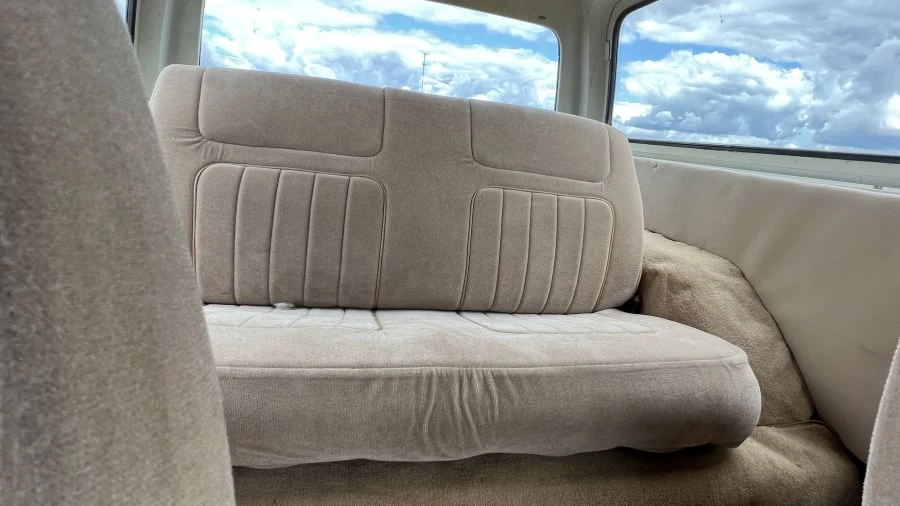 1988 GMC Jimmy 2nd Gen - Image 4 of 11