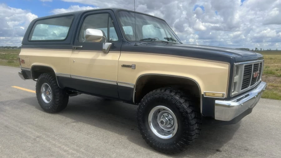 1988 GMC Jimmy 2nd Gen - Image 11 of 11