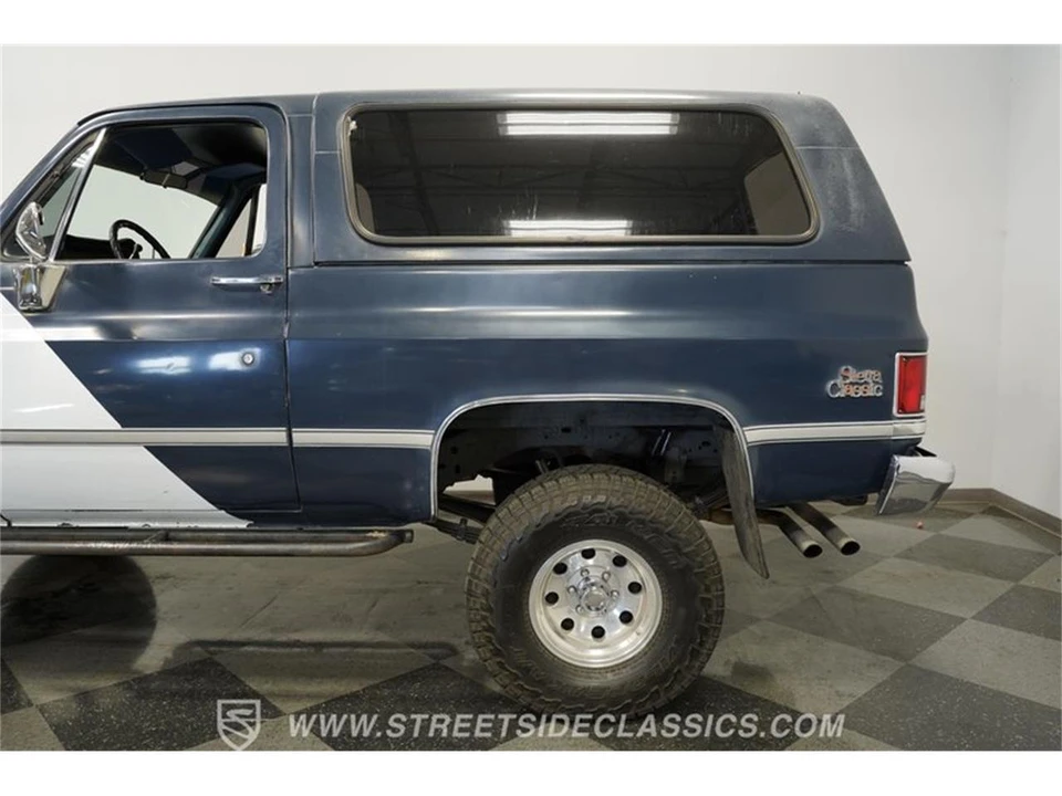 1988 GMC Jimmy 2nd Gen - Image 25 of 31