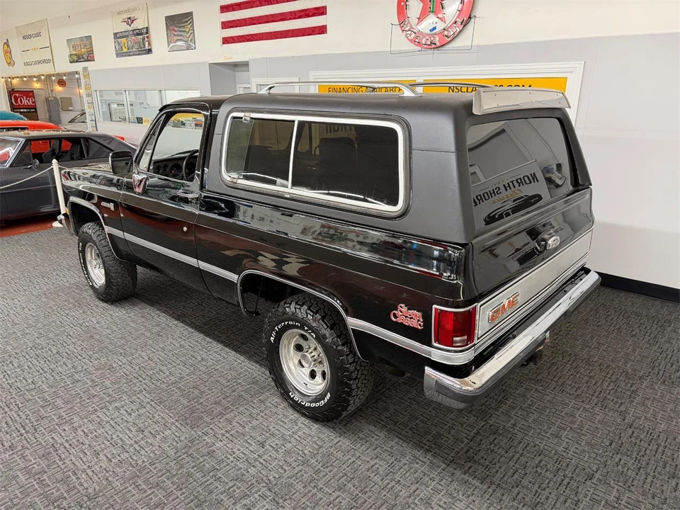 1988 GMC Jimmy 2nd Gen - Image 3 of 31