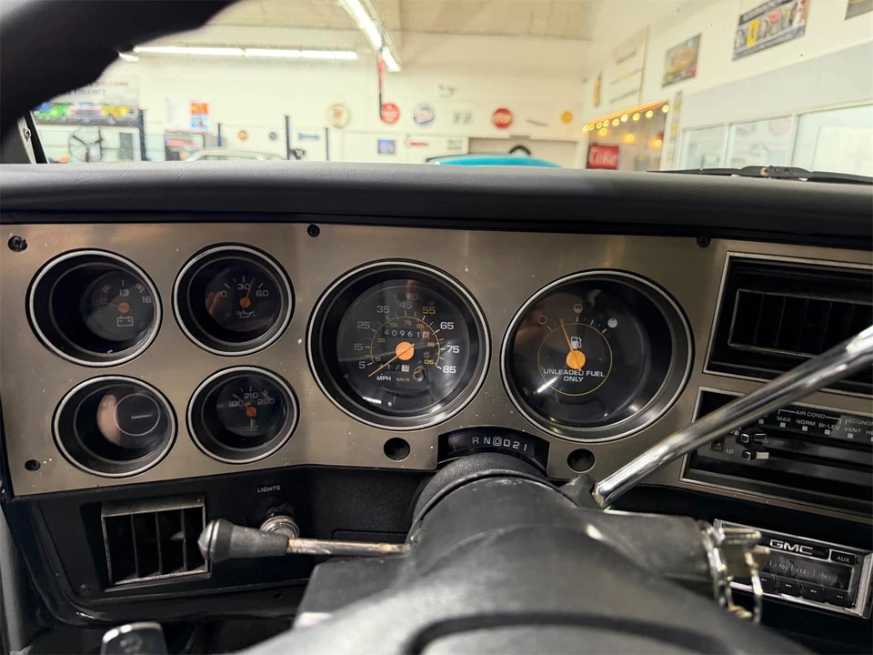 1988 GMC Jimmy 2nd Gen - Image 30 of 31