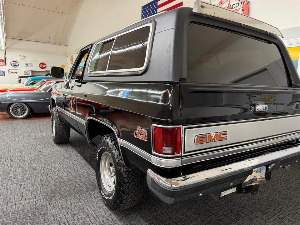 1988 GMC Jimmy 2nd Gen - Image 21 of 31