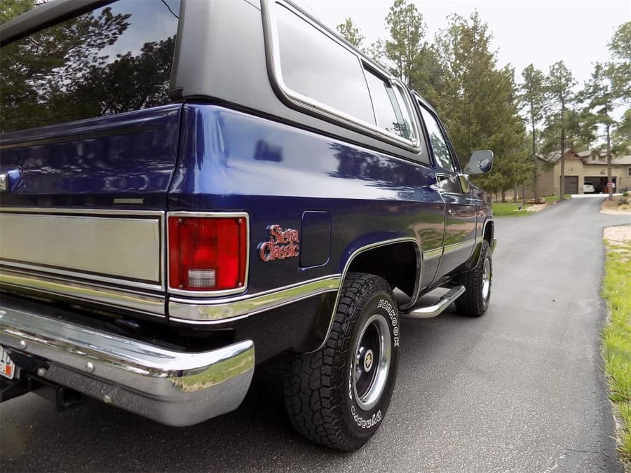 1988 GMC Jimmy 2nd Gen - Image 10 of 14