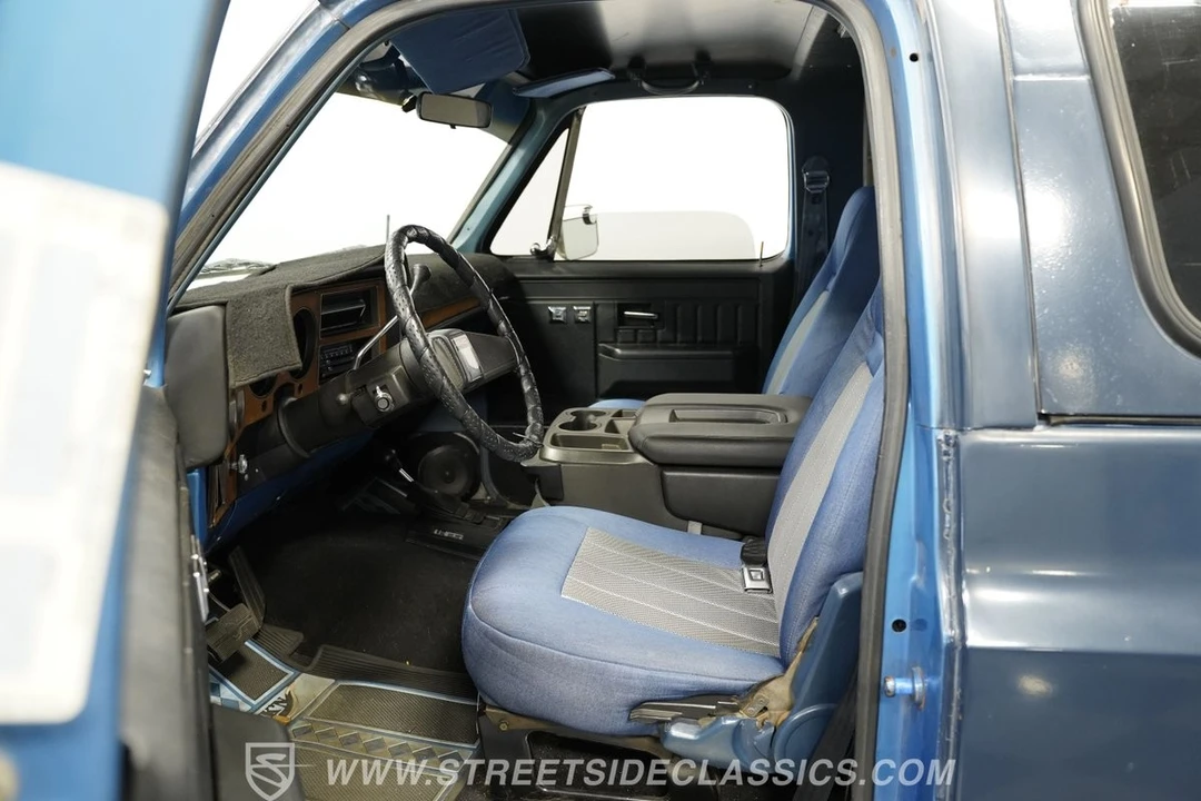 1988 GMC Jimmy 2nd Gen - Image 4 of 31