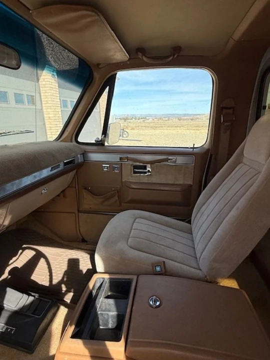 1988 GMC Jimmy 2nd Gen - Image 6 of 15