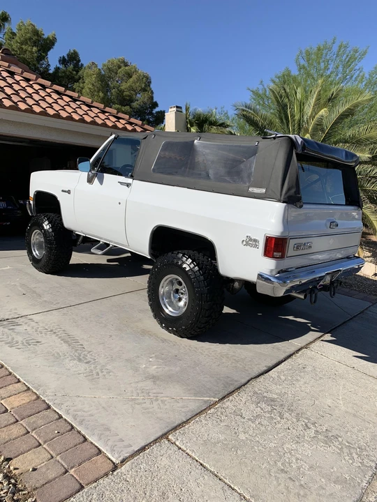 1988 GMC Jimmy 2nd Gen - Image 5 of 31