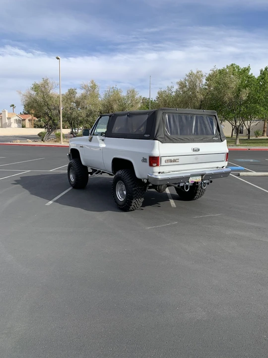 1988 GMC Jimmy 2nd Gen - Image 12 of 31