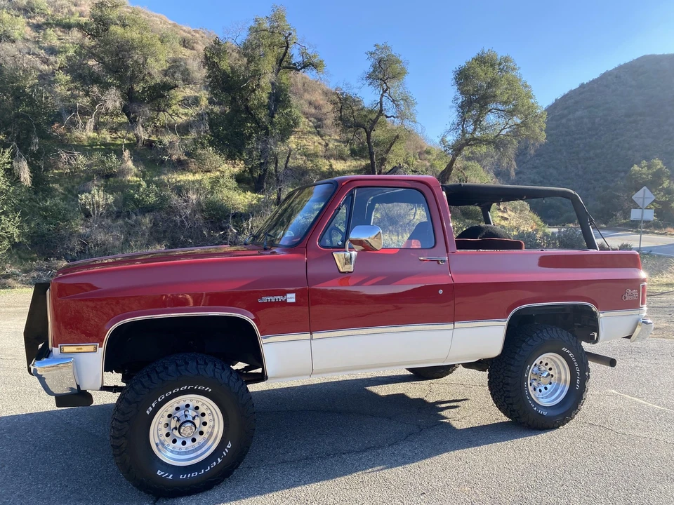 1988 GMC Jimmy 2nd Gen - Image 22 of 31
