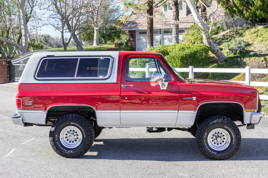 1988 GMC Jimmy 2nd Gen - Image 7 of 31