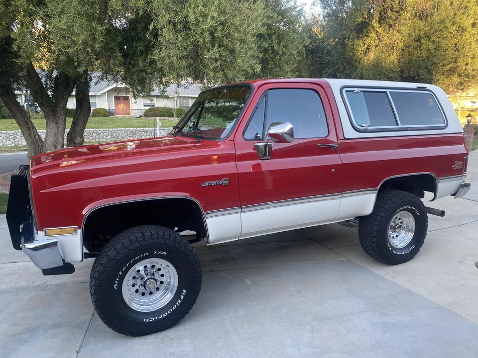 1988 GMC Jimmy 2nd Gen - Image 13 of 31