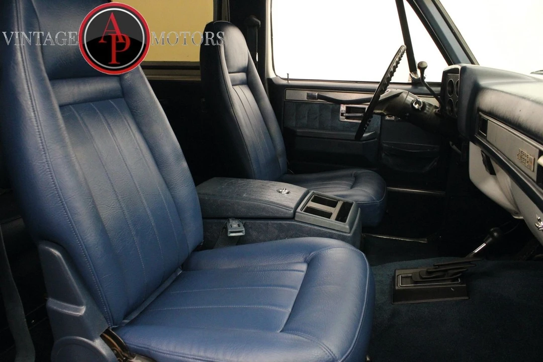 1988 GMC Jimmy 2nd Gen - Image 5 of 12
