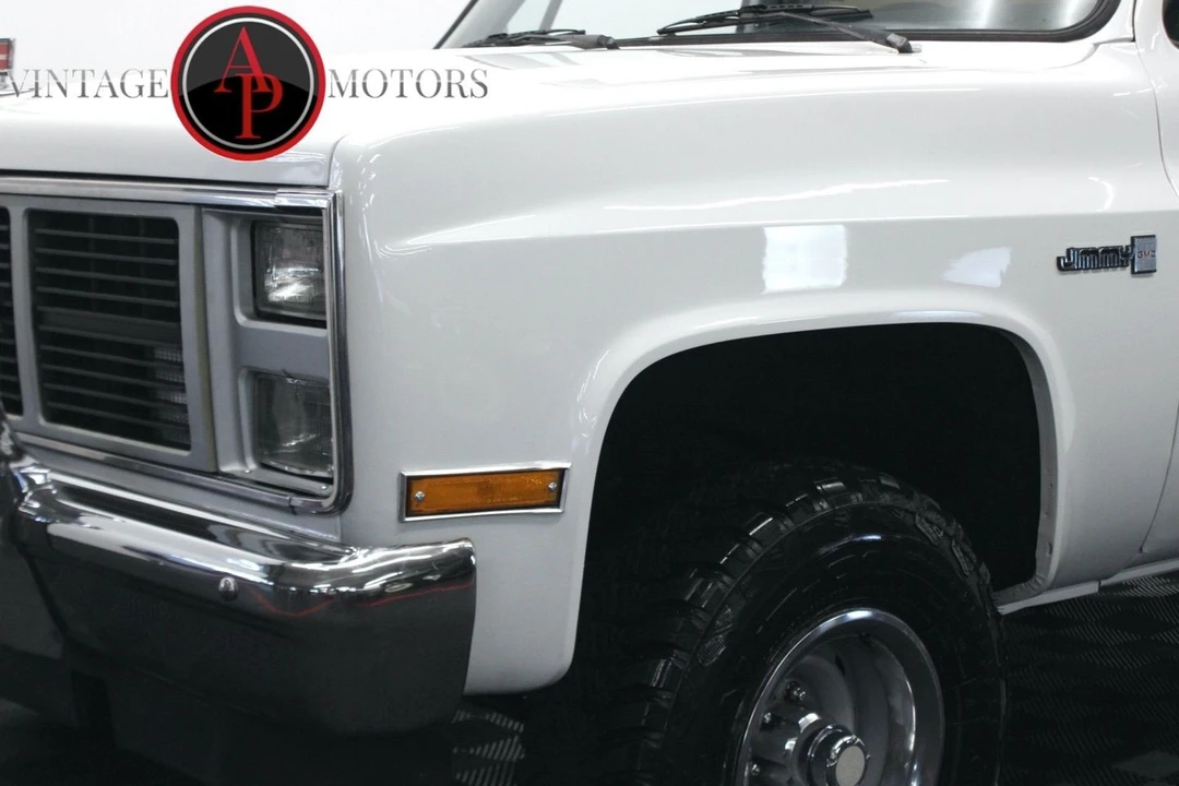 1988 GMC Jimmy 2nd Gen - Image 8 of 12