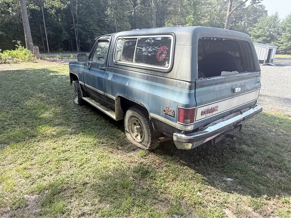 1988 GMC Jimmy 2nd Gen - Image 2 of 8