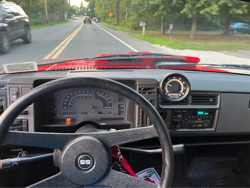 1988 GMC Jimmy 2nd Gen - Image 3 of 8