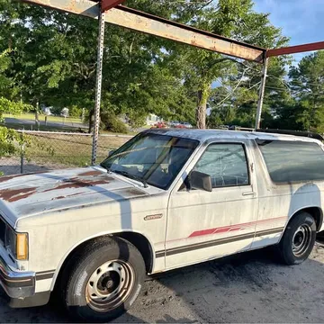 1988 GMC Jimmy Sport Utility 2D