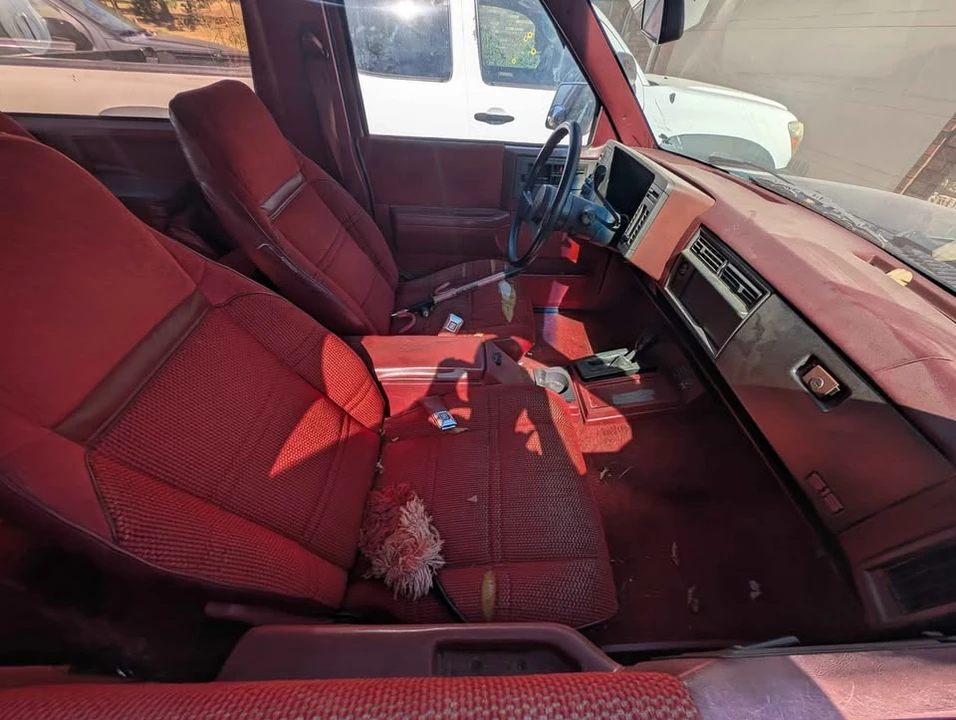 1988 GMC S-15 Jimmy 1st Gen - Image 5 of 5