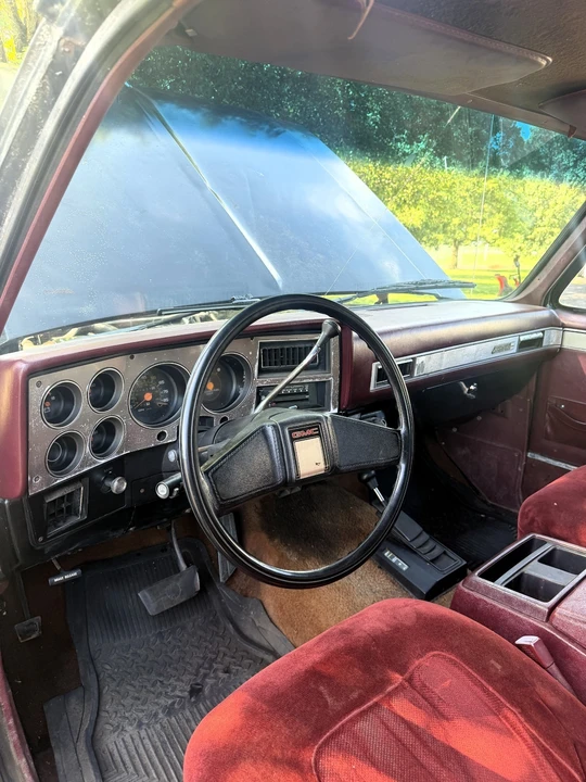 1988 GMC Jimmy 2nd Gen - Image 7 of 25