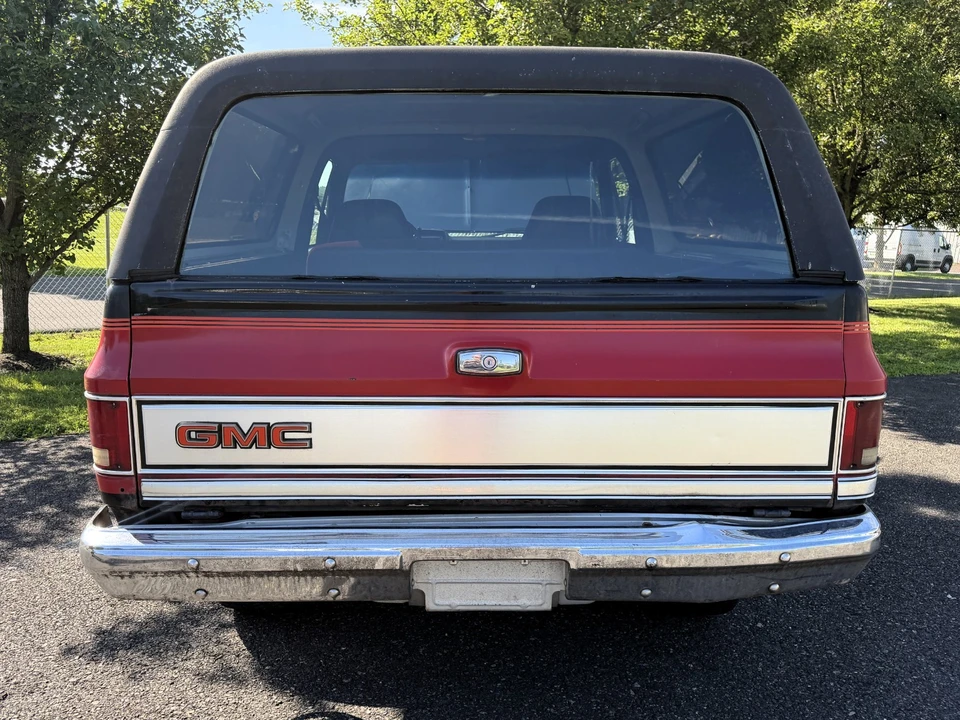 1988 GMC Jimmy 2nd Gen - Image 16 of 25