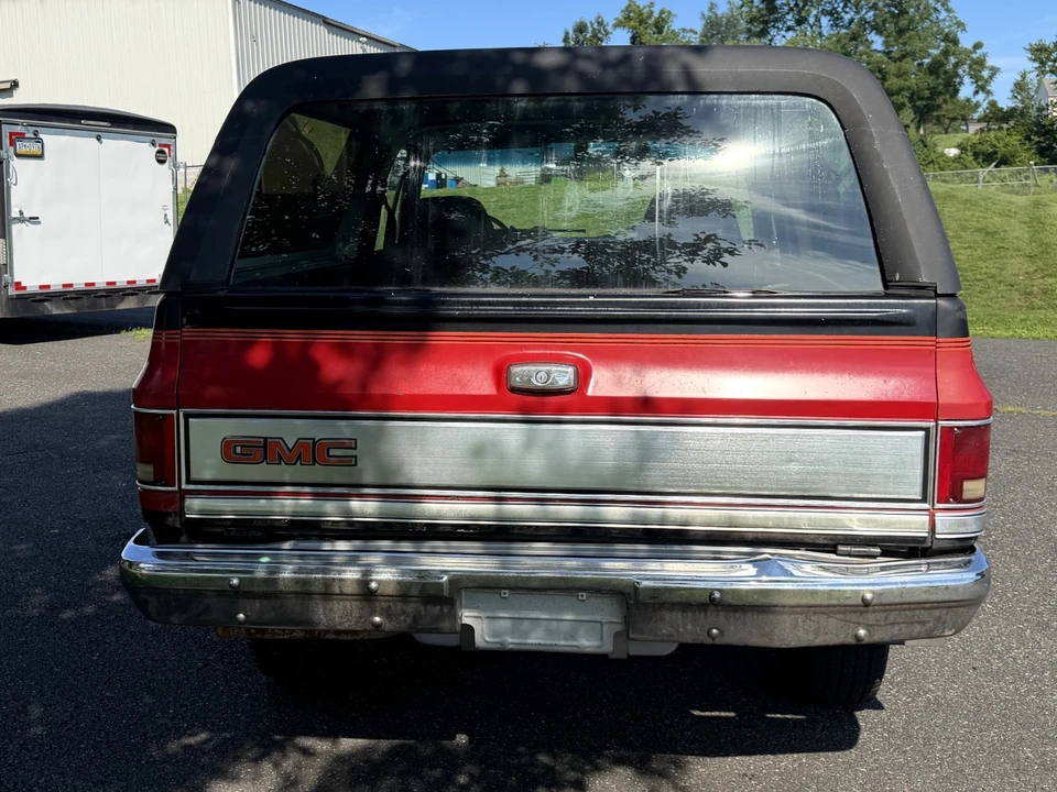 1988 GMC Jimmy 2nd Gen - Image 19 of 25