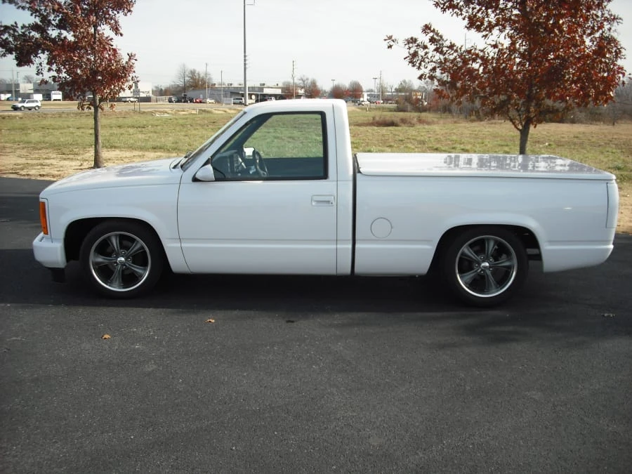 1988 GMC Sierra 1st Gen - Image 2 of 8