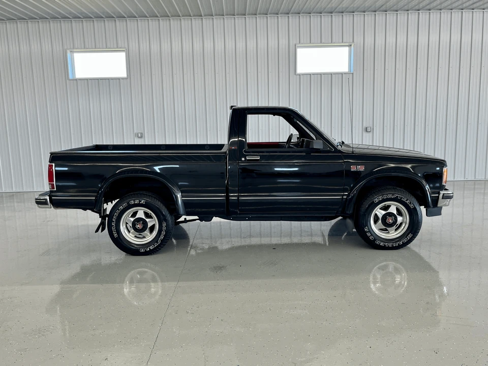 1988 GMC S-15/Sonoma - Image 10 of 31