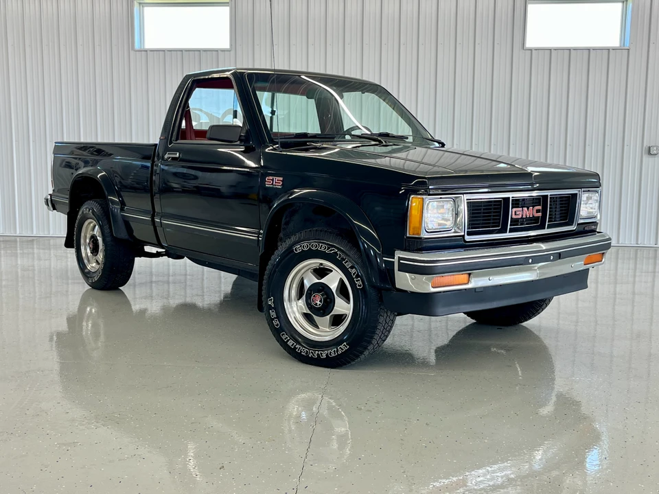 1988 GMC S-15/Sonoma - Image 2 of 31